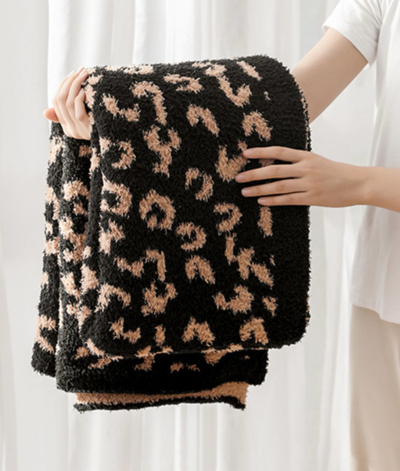 Leopard Cozy Blanket
